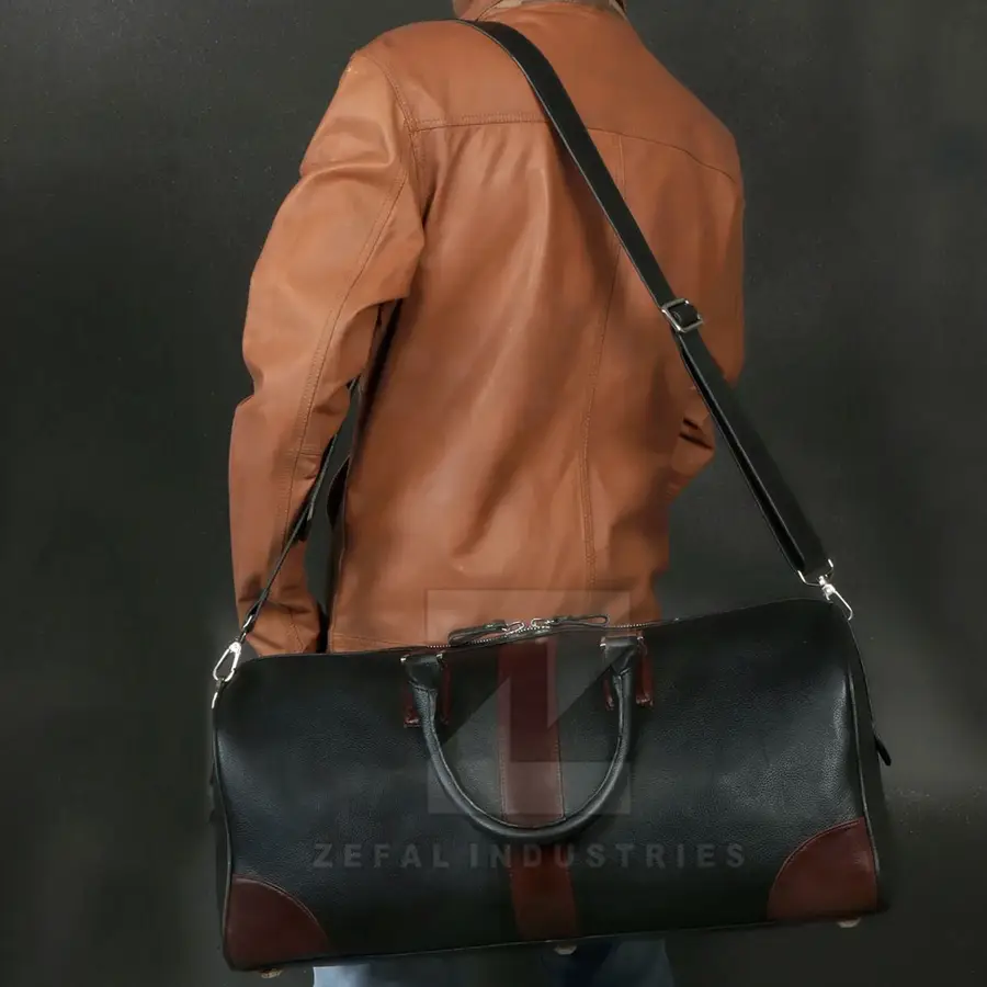 High Quality Casual Leather Duffle Bag with Zipper Closure Lightweight Custom Design for Gym & Travel — Zefal Industries product photograph 5 of 6