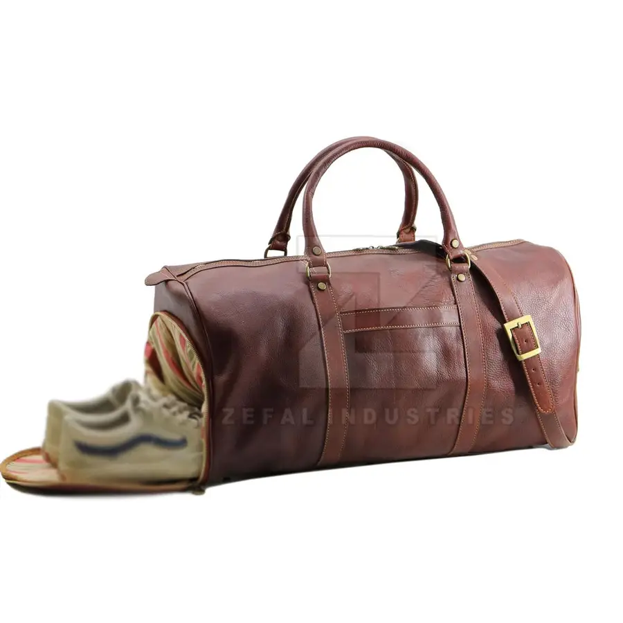 Customized Eco-Friendly Casual Lightweight Foldable Waterproof Leather Duffel Bags Zipper Closure for Outdoor Travel Low Price — Zefal Industries product photograph 4 of 6