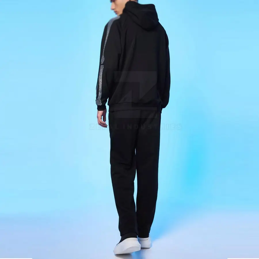 Wholesale Premium Quality Lightweight Winter Hooded Eco-Friendly Men Tracksuits Jogging Apparel — Zefal Industries product photograph 2 of 6