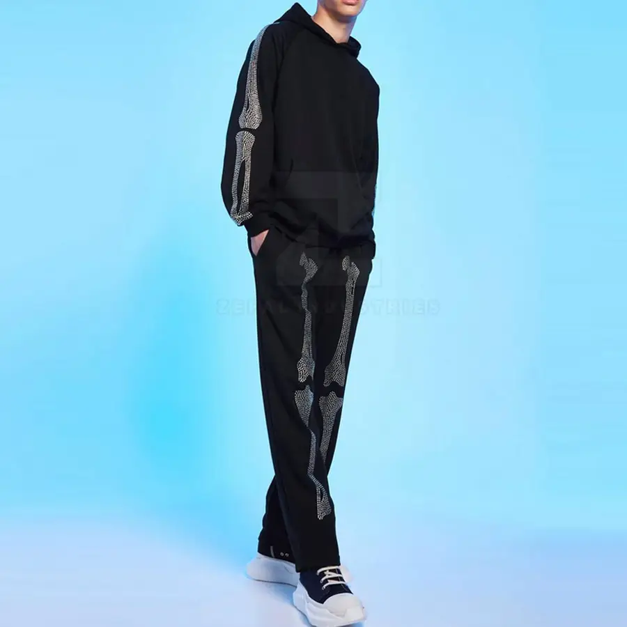 Wholesale Premium Quality Lightweight Winter Hooded Eco-Friendly Men Tracksuits Jogging Apparel — Zefal Industries product photograph 3 of 6