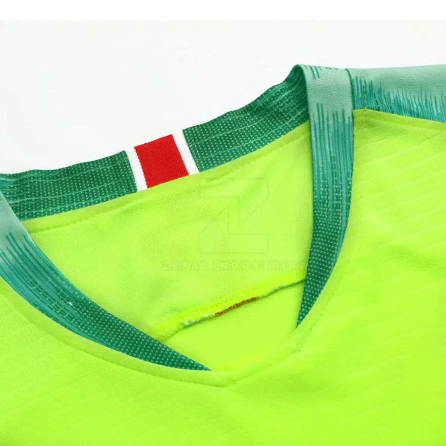 Adjustable Customizable Top Selling Breathable Quick Dry Short Sleeve Men's Soccer Uniform Lightweight Made Polyester for Adult — Zefal Industries product photograph 3 of 6