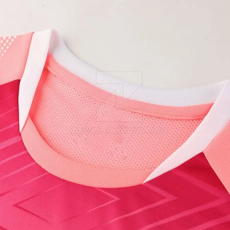 Wholesale Custom Low MOQ High Quality 100% Polyester Lightweight Quick Dry Soccer Uniforms for Men Breathable Sets — Zefal Industries product photograph 2 of 6