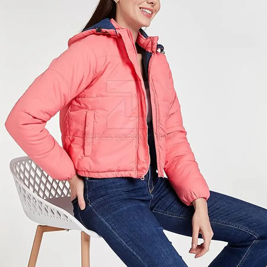 Fashionable Winter Breathable Windproof Eco-Friendly High Quality Slim Fit Solid Front Logo Customizable Women Puffer Jackets — Zefal Industries product photograph 3 of 6