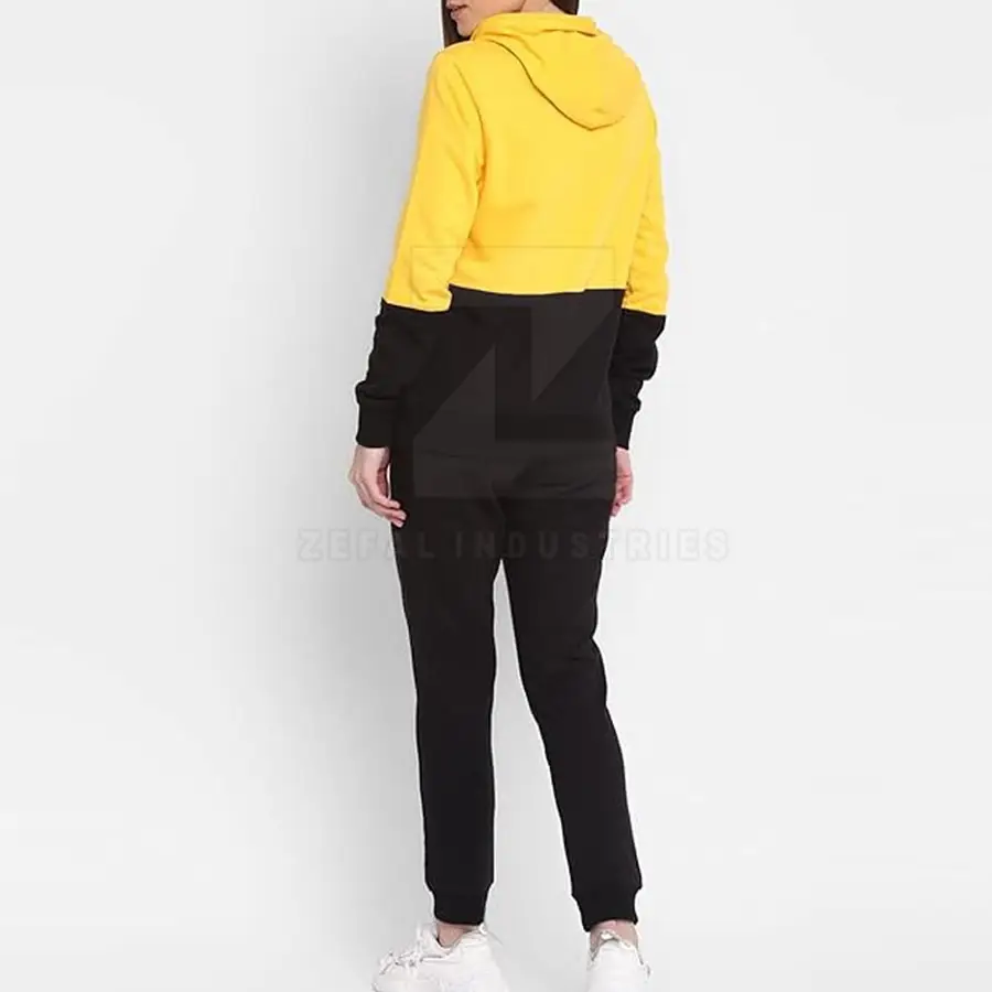 Online Sale Wholesale Women Winter Plus Size Hooded Tracksuits Premium Quality 100% Cotton Windproof Breathable New Design — Zefal Industries product photograph 3 of 6