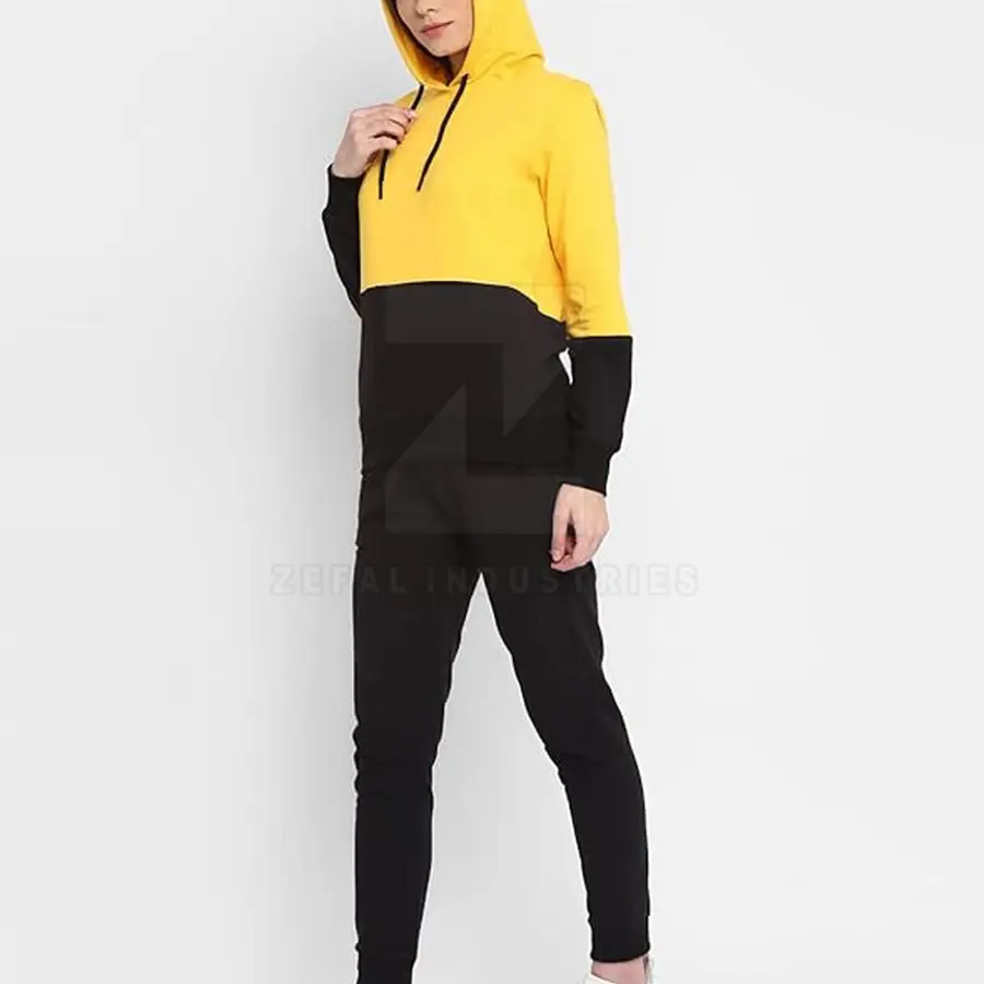 Online Sale Wholesale Women Winter Plus Size Hooded Tracksuits Premium Quality 100% Cotton Windproof Breathable New Design — Zefal Industries product photograph 4 of 6