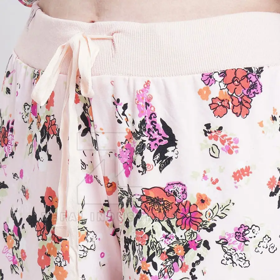 100% Cotton Winter Plus Size Hooded Sublimated Women Tracksuits Quick Dry Wholesale — Zefal Industries product photograph 6 of 6