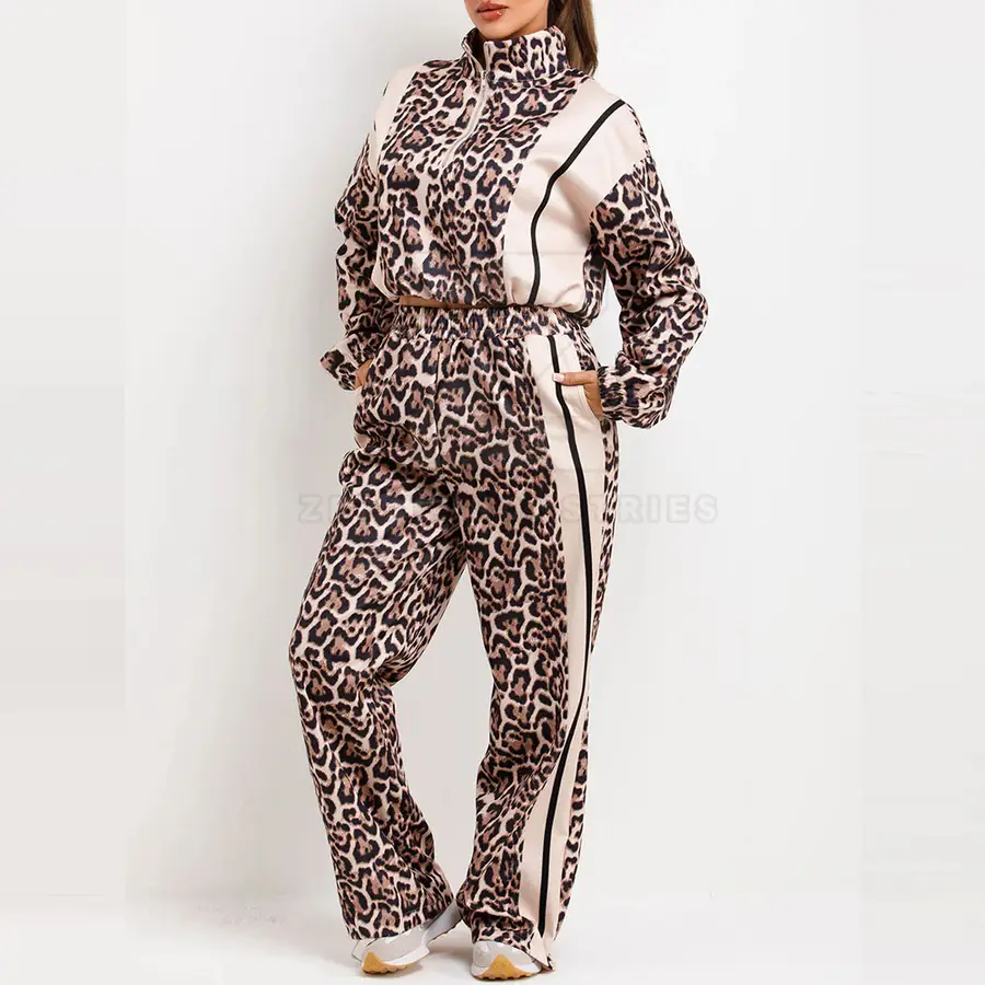 Outdoor Use Winter Hooded Eco-Friendly Women's Tracksuits Custom Color 100% Cotton OEM Service Hot Selling — Zefal Industries product photograph 5 of 6